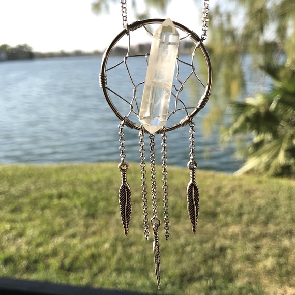 Dream catcher necklace . Genuine double point crystal quartz boho feather silver - Picture 7 of 11